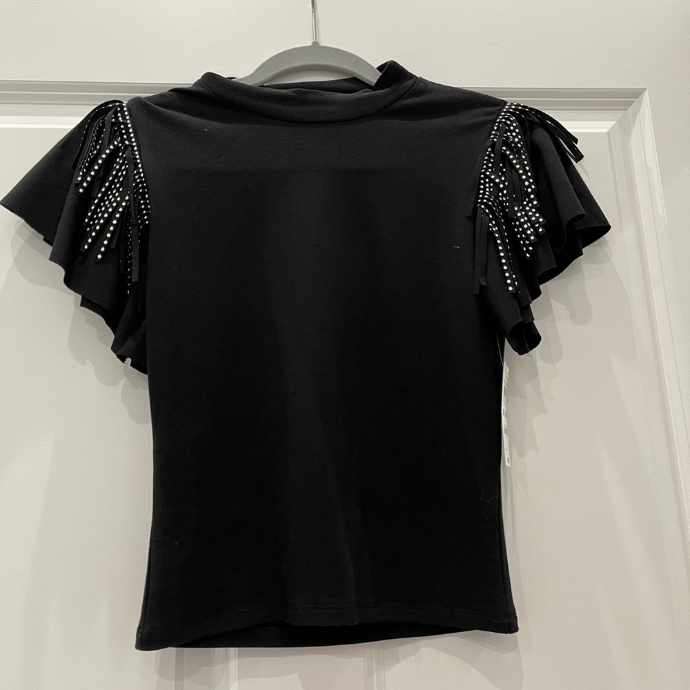 Black top with silver detail